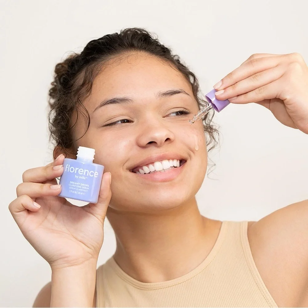 💜 Florence by Mills Dreamy Drops Clarifying Serum | Niacinamide Glow